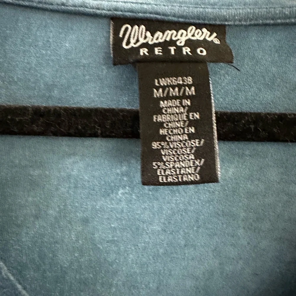 Wrangler Teal V-Neck Top with Embroidered Sleeves - Picture 5 of 5